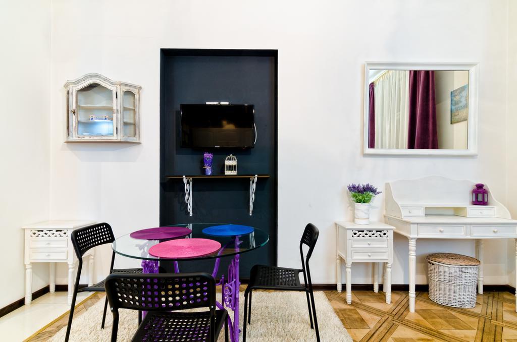Stylish Studio Near Rynok Square Львов Экстерьер фото